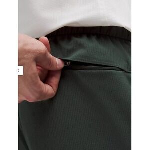 067-ABC WovenAir Slim Pull-On Pant Regular-Rainforest Green